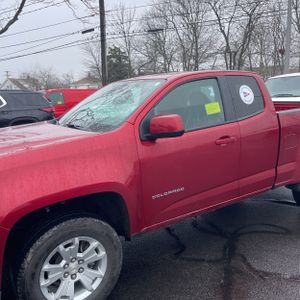 CHEVROLET COLORADO LT - 2