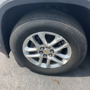 صورة 16 لـ 2020 Chevrolet TRAVERSE LT CLOTH