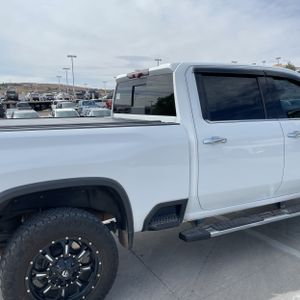 CHEVROLET SILVERADO 2500HD HIGH COUNTRY - 9