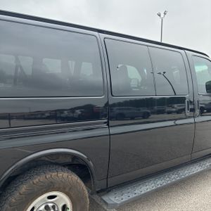 CHEVROLET EXPRESS - 9