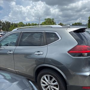صورة 5 لـ 2018 Nissan ROGUE S