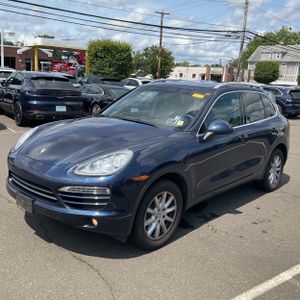 2013 Porsche CAYENNE photo 1
