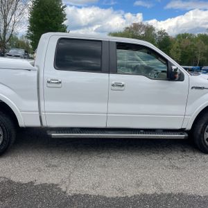FORD F-150 LARIAT - 9