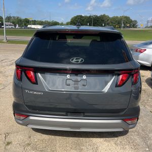 HYUNDAI TUCSON SEL - 7