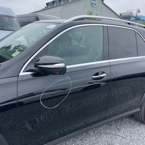 2026 Mercedes-BENZ GLE photo 4