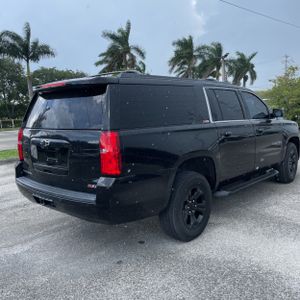 2017 Chevrolet SUBURBAN LT 照片 8