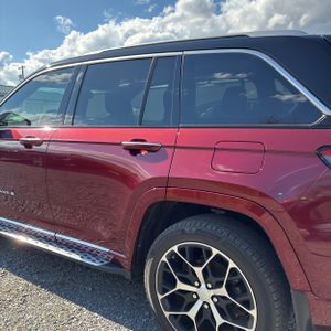 JEEP GRAND CHEROKEE SUMMIT RESERVE - 6