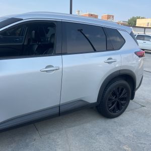2021 Nissan ROGUE SV 照片 6