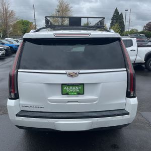 CADILLAC ESCALADE STANDARD - 7