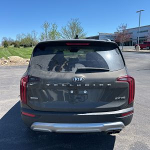 KIA TELLURIDE SX - 7