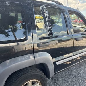 2003 JEEP LIBERTY SPORT 照片 9