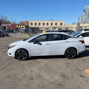 NISSAN VERSA 1.6 SR - 3
