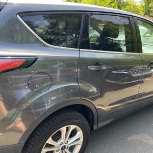 FORD ESCAPE SE - 9