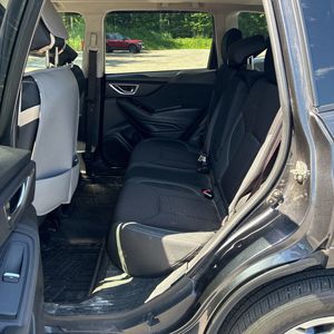 صورة مصغرة 33 لـ 2019 Subaru FORESTER PREMIUM