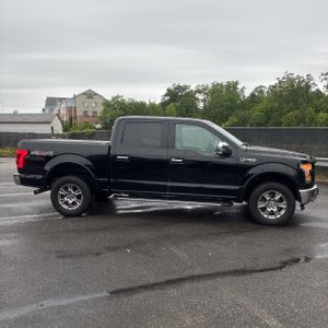 FORD F-150 LARIAT - 10