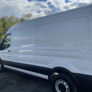 FORD TRANSIT 250 - 6