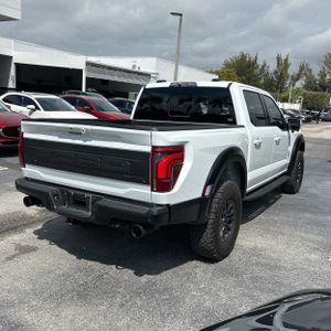 Ford F150 Raptor - 8