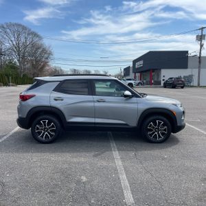 CHEVROLET TRAILBLAZER - 10