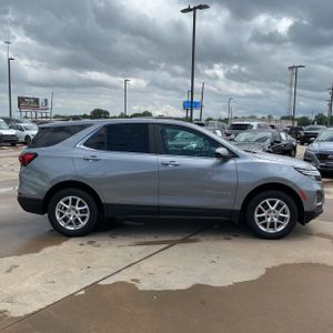 CHEVROLET EQUINOX LT - 10