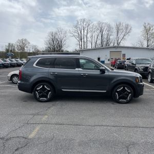 KIA TELLURIDE S - 10