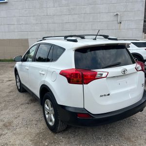 2013 Toyota RAV4 XLE — фото 5