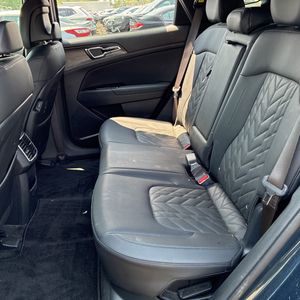 صورة مصغرة 33 لـ 2024 KIA SPORTAGE PLUG-IN HYBRID X-LINE