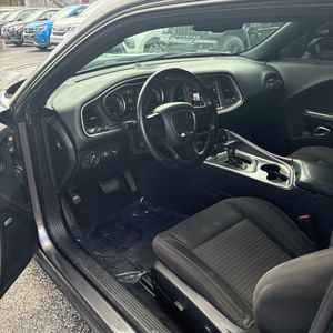 صورة مصغرة 36 لـ 2019 Dodge CHALLENGER SXT