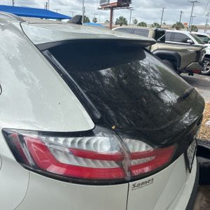 FORD EDGE SEL - 6