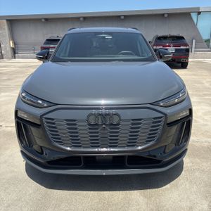 2025 AUDI SQ6 E-TRON PRESTIGE 缩略图 14