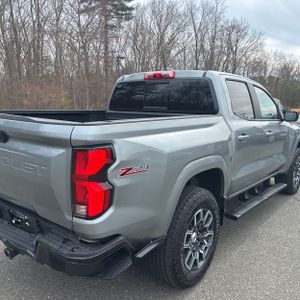 CHEVROLET COLORADO Z71 - 9