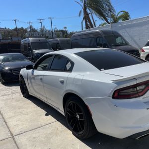 صورة 6 لـ 2017 Dodge CHARGER SE