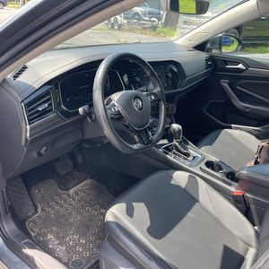 صورة 30 لـ 2019 Volkswagen JETTA SEL