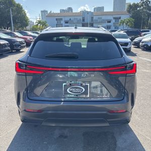 صورة 7 لـ 2024 Lexus NX 250 BASE