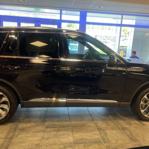 LINCOLN AVIATOR RESERVE - 9