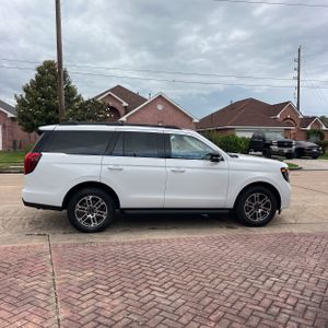 FORD EXPEDITION ACTIVE - 9