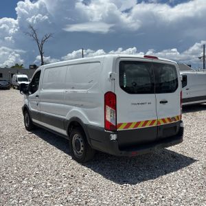 FORD TRANSIT 150 - 5