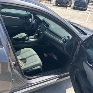 2018 Honda CIVIC EX — миниатюра 32