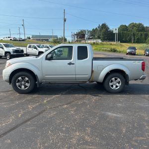 2012 Nissan FRONTIER SV — фото 3