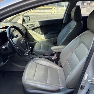 صورة مصغرة 30 لـ 2014 KIA FORTE EX