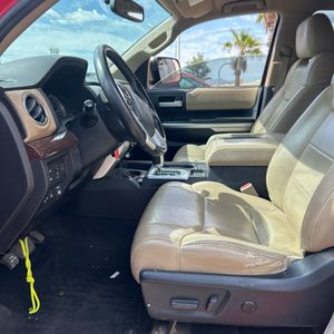 2016 Toyota TUNDRA LIMITED — миниатюра 32
