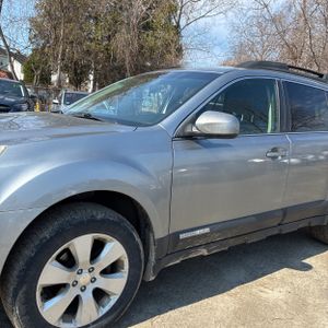 SUBARU OUTBACK PREMIUM - 2
