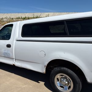 FORD F-150 XL - 6