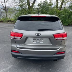 KIA SORENTO L - 7