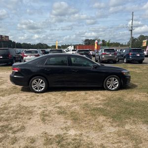 VOLKSWAGEN PASSAT S - 10