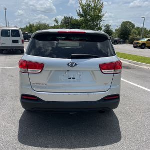 2018 KIA SORENTO L photo 7