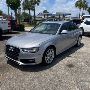 AUDI A4 2.0T PREMIUM - 1