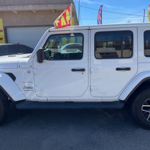 JEEP WRANGLER SAHARA - 4