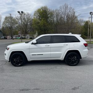 JEEP GRAND CHEROKEE ALTITUDE - 3