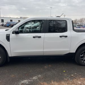 FORD MAVERICK XLT - 4