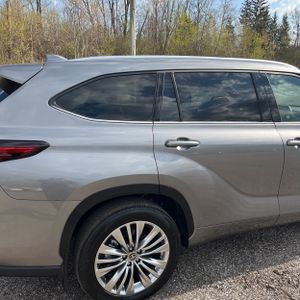 TOYOTA HIGHLANDER - 9